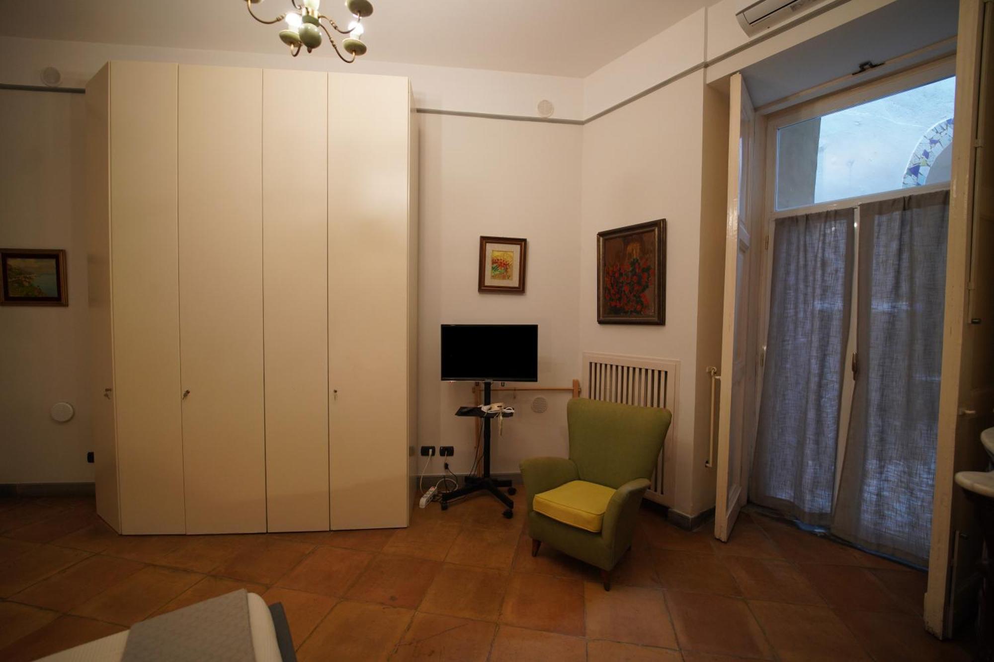 Residenza Suor Orsola Bed & Breakfast Naples